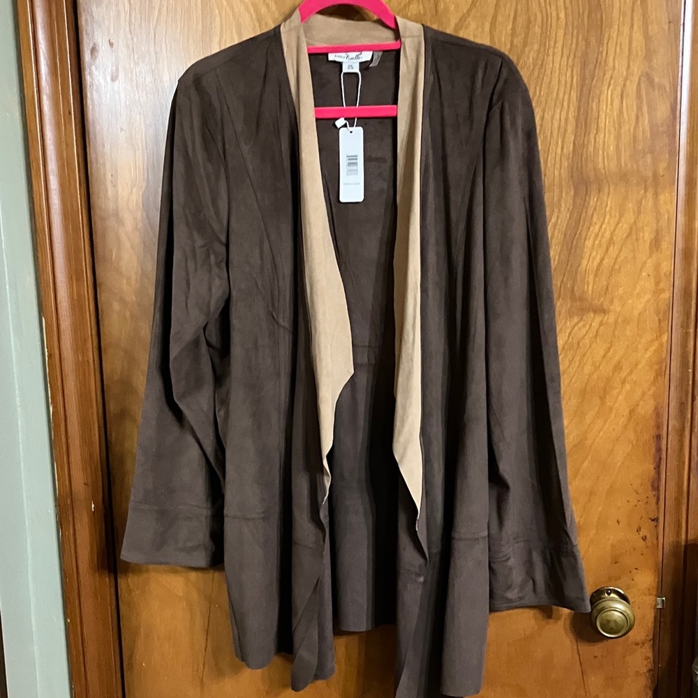 Elegant Brown and Tan Women's Blazer
